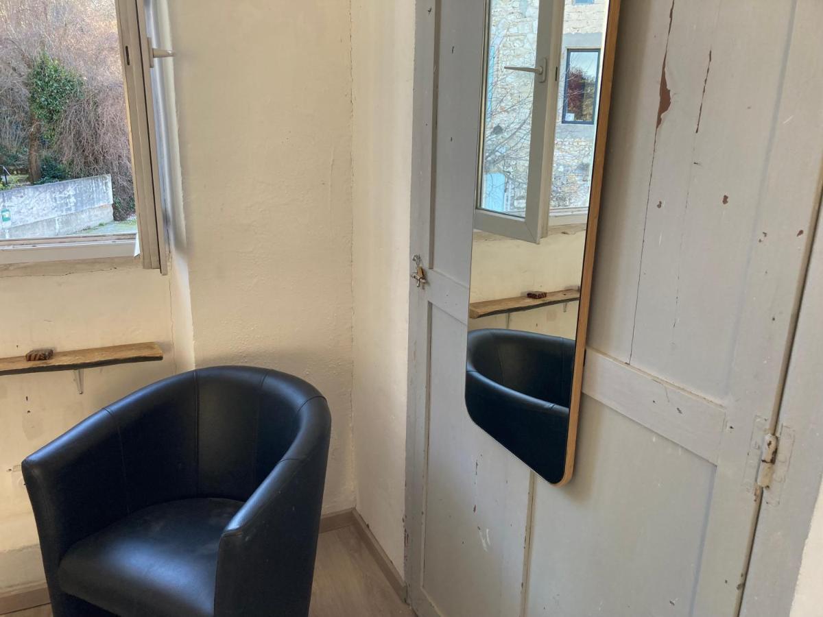 Chambre Privee Dans Maison Dromoise - Viarhona - Autoroute - Jacuzzi A Reserver En Supplement Châteauneuf-du-Rhône Dış mekan fotoğraf